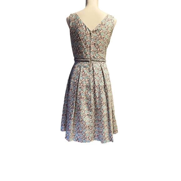 Vintage Women’s Dress Size 8 Braided Waist Dress With Pleated SKirt - Picture 5 of 5